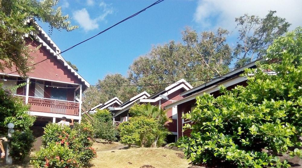 Marina Bay Resort & Restaurant Kampung Genting Exterior foto